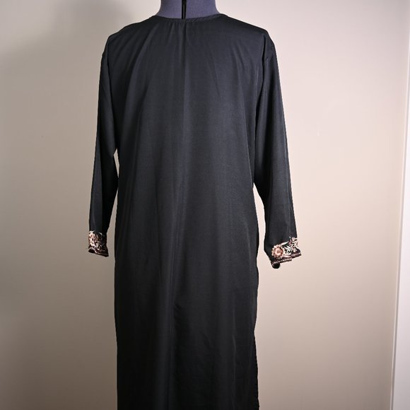 Black caftan style long dress with brown and golden beige embroidery Size M/L - Picture 5 of 6